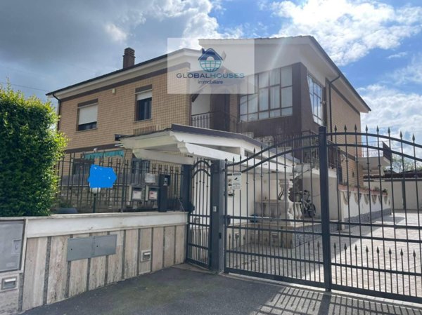 appartamento in vendita ad Anguillara Sabazia