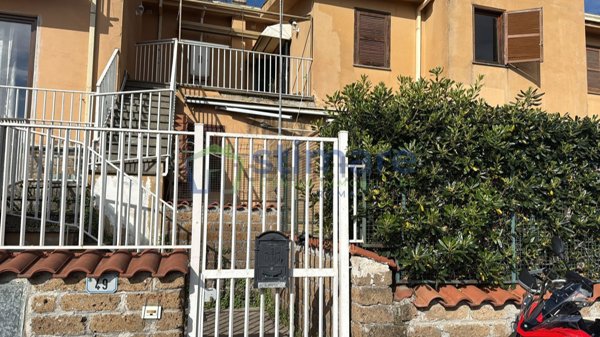 appartamento in vendita ad Anguillara Sabazia