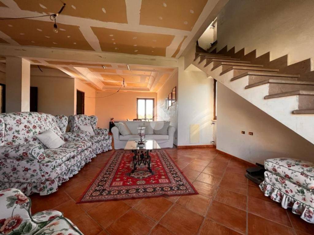 appartamento in vendita ad Anguillara Sabazia