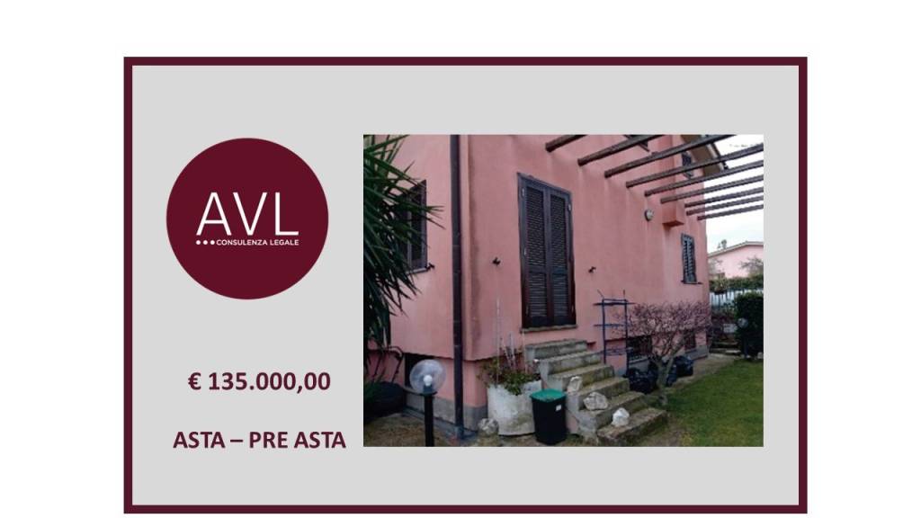 casa indipendente in vendita ad Anguillara Sabazia in zona Ponton dell'Elce