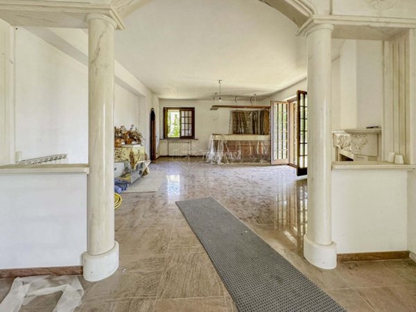 casa indipendente in vendita ad Anguillara Sabazia