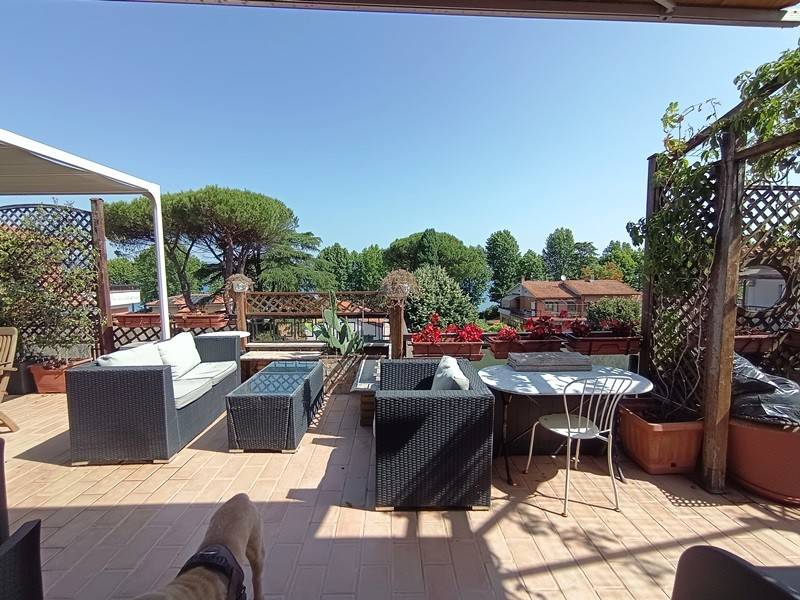 appartamento in vendita ad Anguillara Sabazia