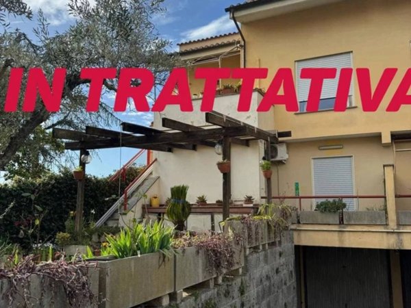 appartamento in vendita ad Anguillara Sabazia