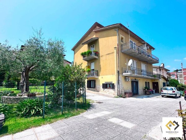 appartamento in vendita ad Anguillara Sabazia