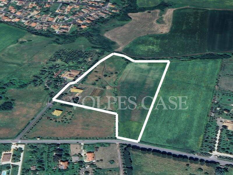casa indipendente in vendita ad Anguillara Sabazia in zona Ponton dell'Elce