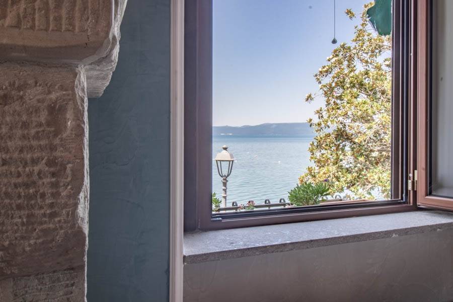 appartamento in vendita ad Anguillara Sabazia