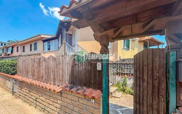 appartamento in vendita ad Anguillara Sabazia