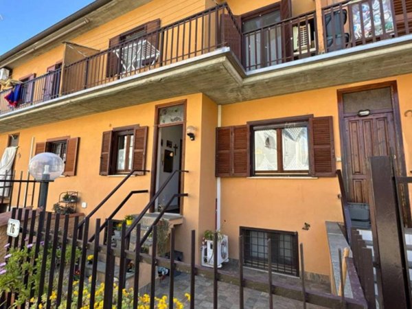 casa indipendente in vendita ad Anguillara Sabazia