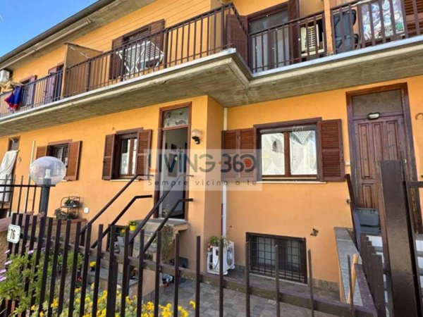 casa indipendente in vendita ad Anguillara Sabazia