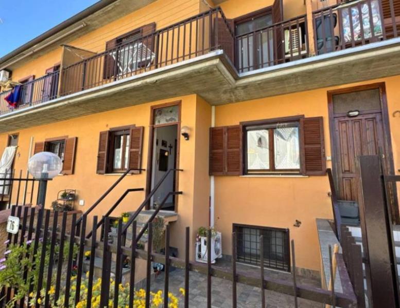 casa indipendente in vendita ad Anguillara Sabazia