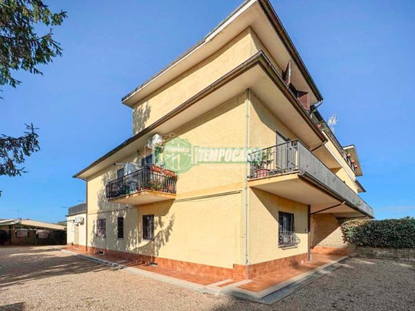 appartamento in vendita ad Anguillara Sabazia