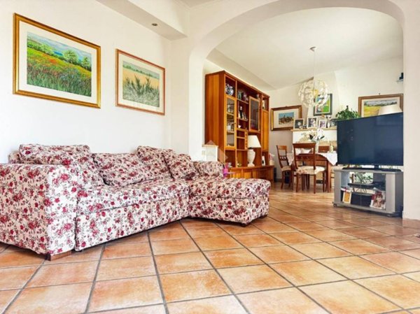 appartamento in vendita ad Anguillara Sabazia