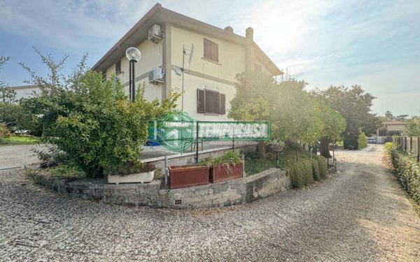 appartamento in vendita ad Anguillara Sabazia