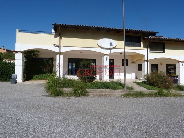 ufficio in vendita ad Anguillara Sabazia