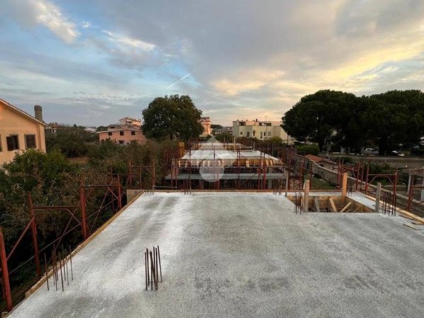 casa indipendente in vendita ad Anguillara Sabazia