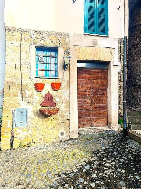 appartamento in vendita ad Anguillara Sabazia