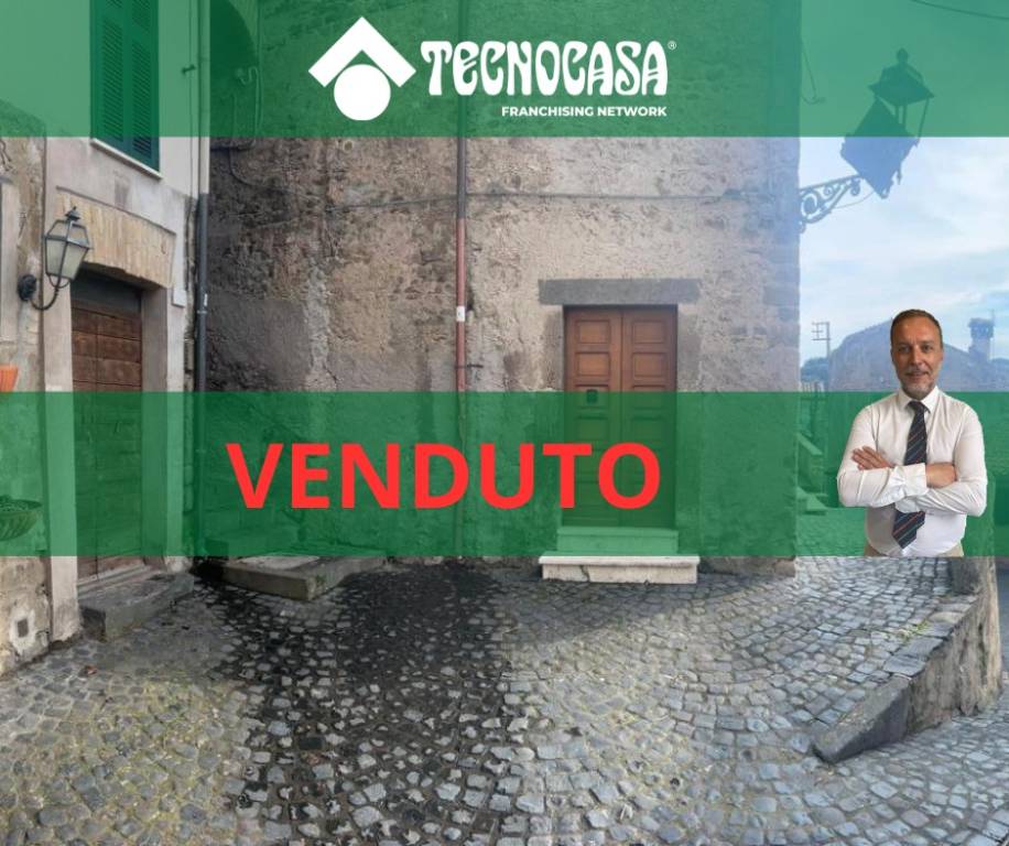 appartamento in vendita ad Anguillara Sabazia