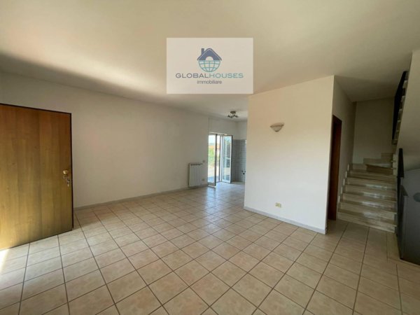 casa indipendente in vendita ad Anguillara Sabazia