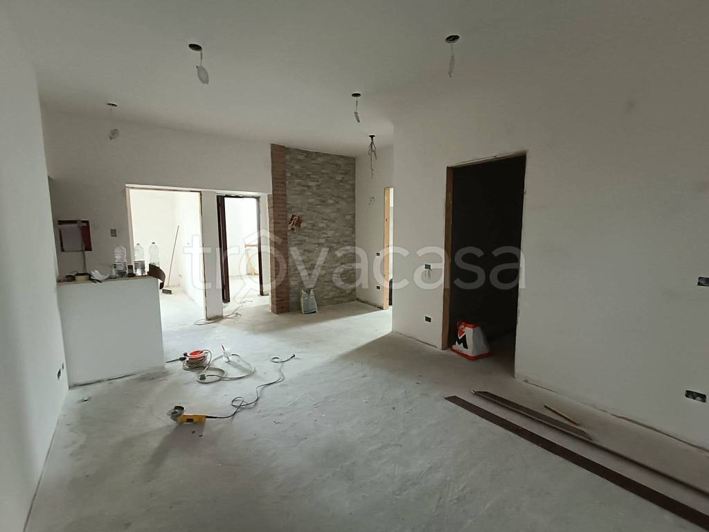 appartamento in vendita ad Anguillara Sabazia