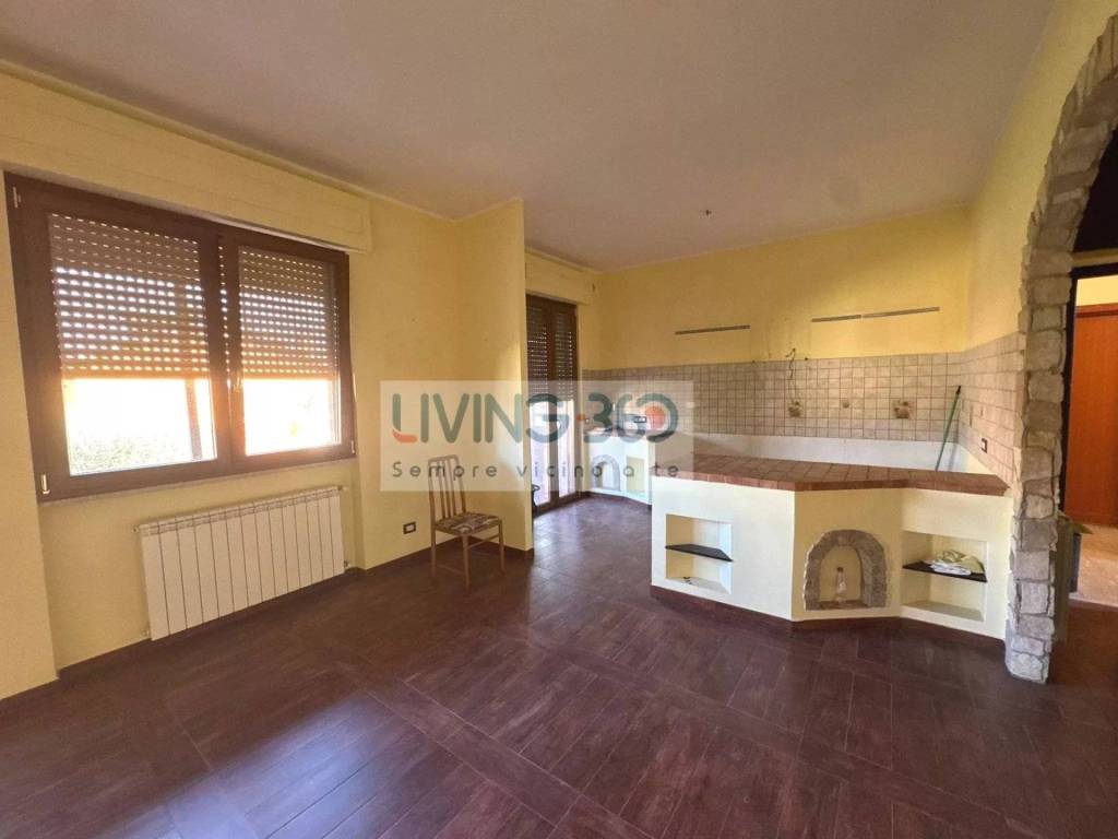 appartamento in vendita ad Anguillara Sabazia