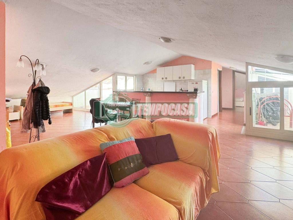 appartamento in vendita ad Anguillara Sabazia