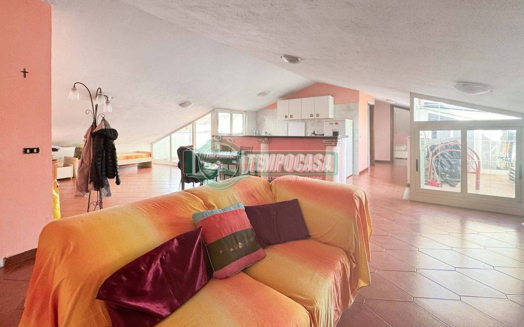 appartamento in vendita ad Anguillara Sabazia