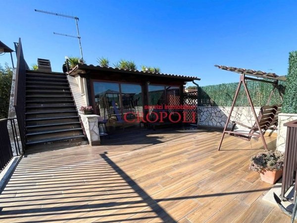 appartamento in vendita ad Anguillara Sabazia