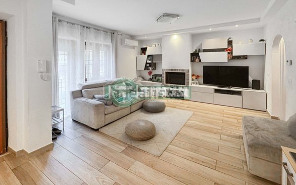 appartamento in vendita ad Anguillara Sabazia