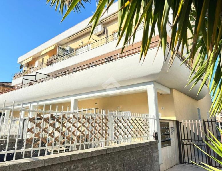 appartamento in vendita ad Anguillara Sabazia