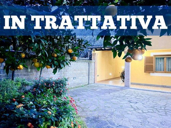 casa indipendente in vendita ad Anguillara Sabazia