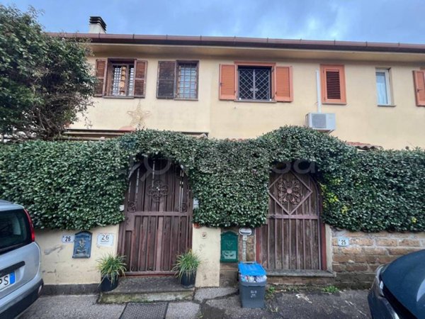 casa indipendente in vendita ad Anguillara Sabazia