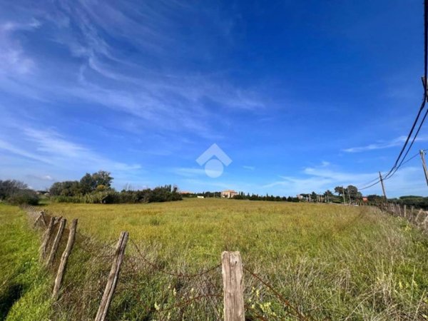 casa indipendente in vendita ad Anguillara Sabazia