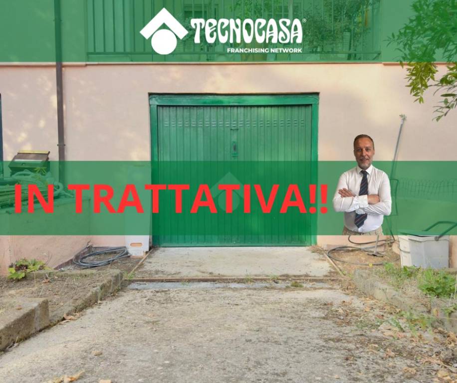 locale di sgombero in vendita ad Anguillara Sabazia