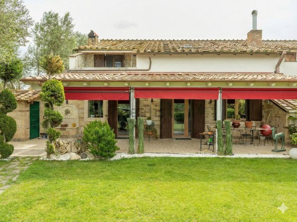 appartamento in vendita ad Anguillara Sabazia