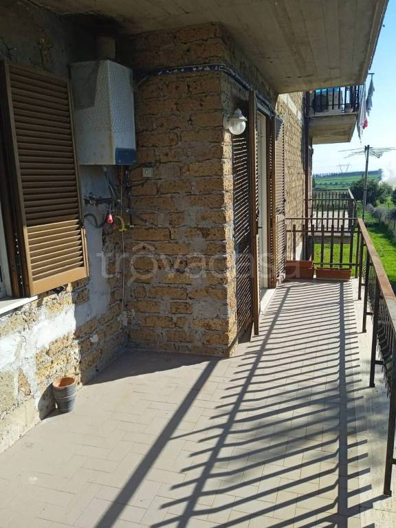 appartamento in vendita ad Anguillara Sabazia