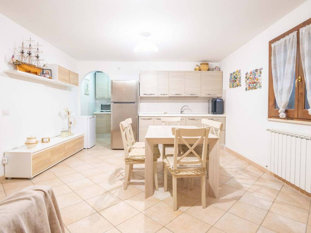 appartamento in vendita ad Anguillara Sabazia