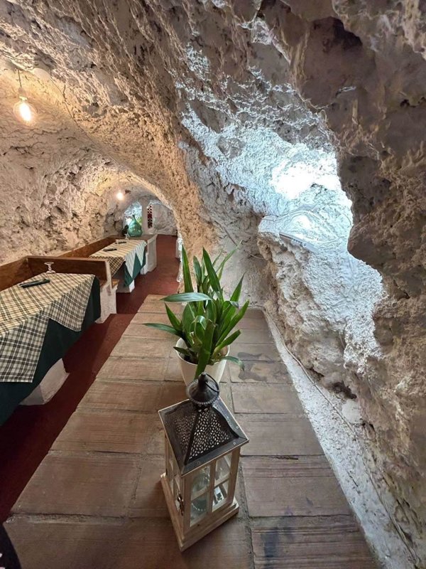 negozio in vendita ad Anguillara Sabazia