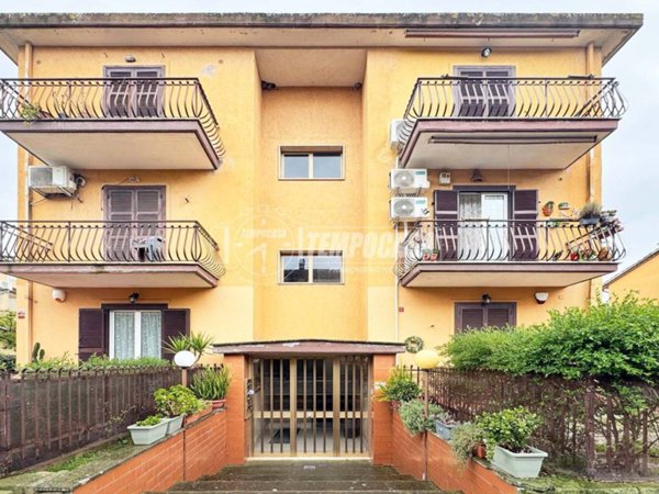 appartamento in vendita ad Anguillara Sabazia