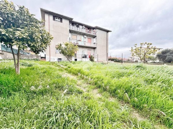 appartamento in vendita ad Anguillara Sabazia