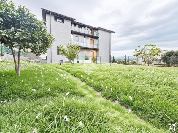 appartamento in vendita ad Anguillara Sabazia