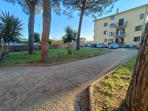 appartamento in vendita ad Anguillara Sabazia