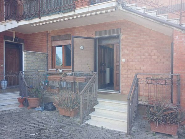 appartamento in vendita ad Anguillara Sabazia
