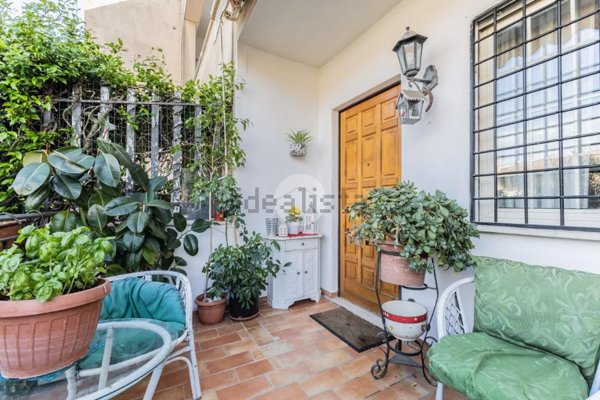 casa indipendente in vendita ad Anguillara Sabazia