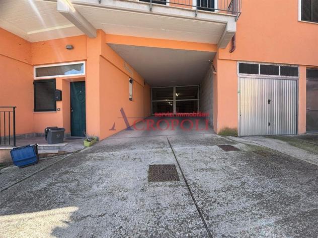 ufficio in vendita ad Anguillara Sabazia