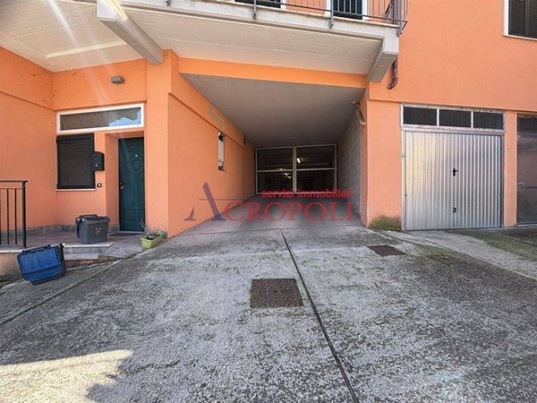 ufficio in vendita ad Anguillara Sabazia