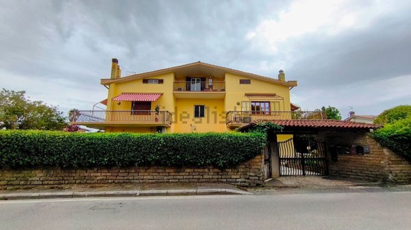 appartamento in vendita ad Anguillara Sabazia