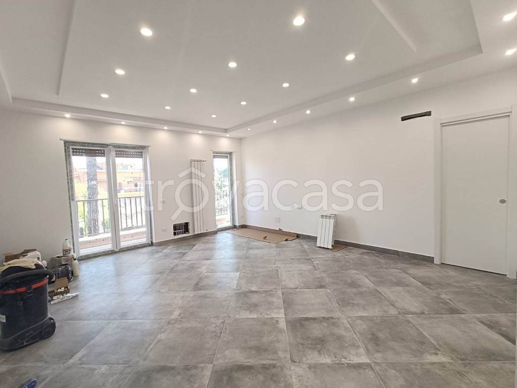 appartamento in vendita ad Anguillara Sabazia