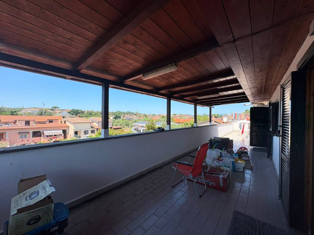 appartamento in vendita ad Anguillara Sabazia
