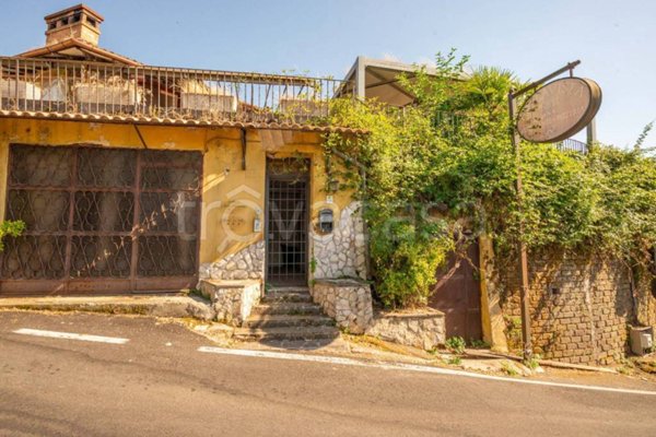 casa indipendente in vendita ad Anguillara Sabazia