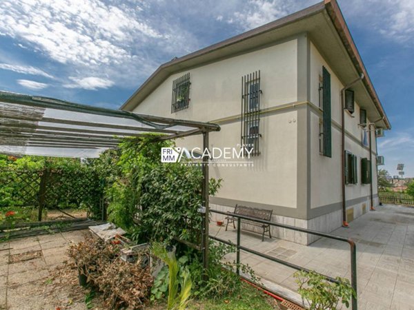 appartamento in vendita ad Anguillara Sabazia